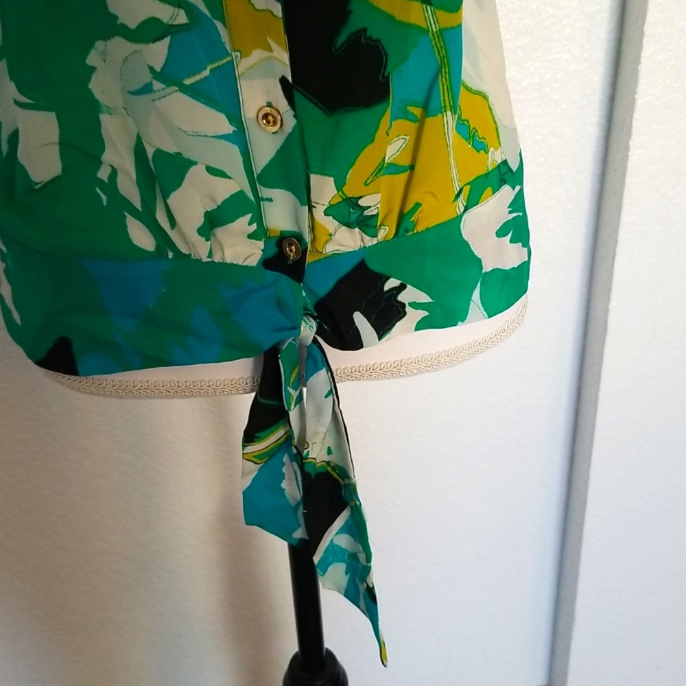 Bebe- Blouse - Picture 3 of 6